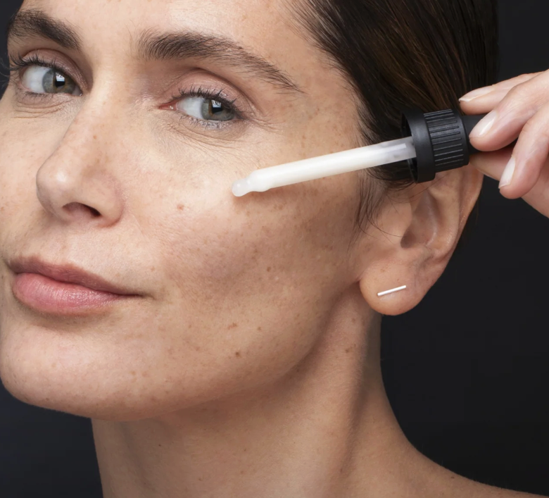 Comfort Zone Skin Regimen Lx Longevity Collagen Serum ambiente