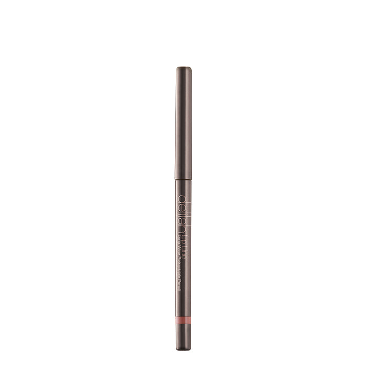 Lip Line | Delilah