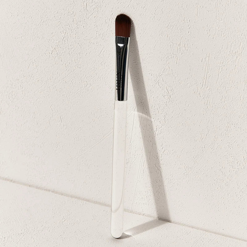 Idun minerals eyeshadow brush ambiente