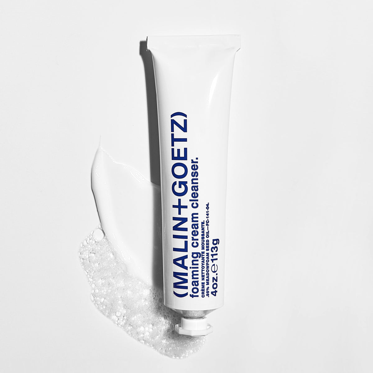 Malin+Goetz Foaming Cream Cleanser textura espuma