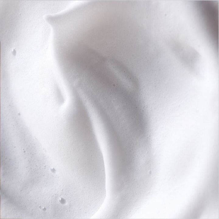Medik8 Micellar Mousse textura