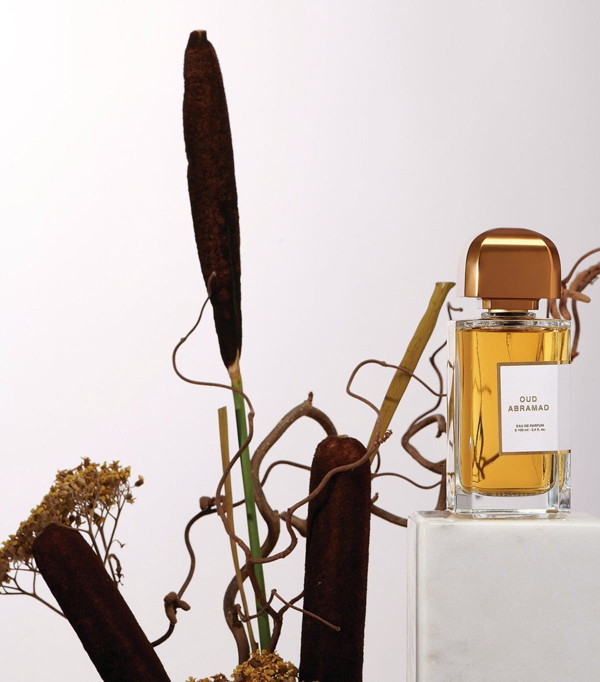 BDK Parfums Eau de Parfum - Oud Abramad muestra ambiente
