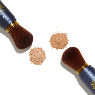 Brush on Block Touch Of Tan - Tinted Mineral Sunscreen SPF 30 textura