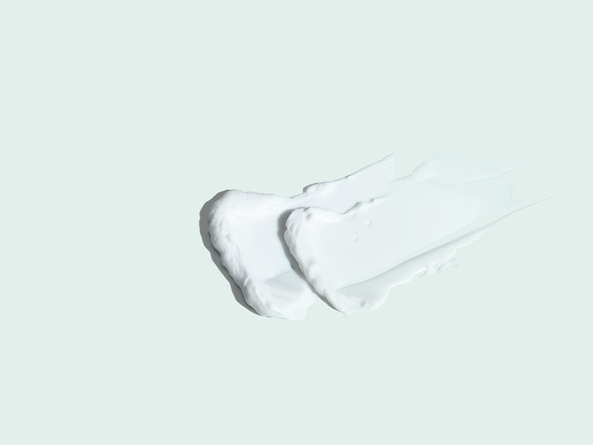 Image Skincare CLEAR CELL Mattifying Moisturizer textura