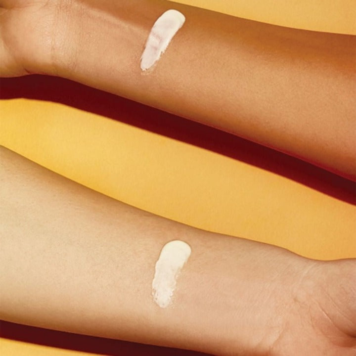 Medik8 Advanced Day Ultimate Protect SPF50+ textura