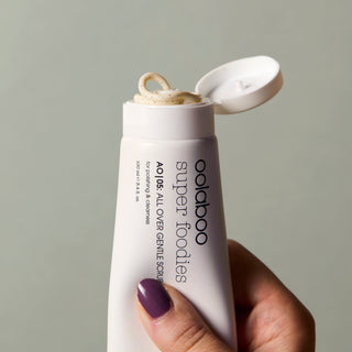 Oolaboo Super Foodies All Over Gentle Scrub tube met scrubtextuur