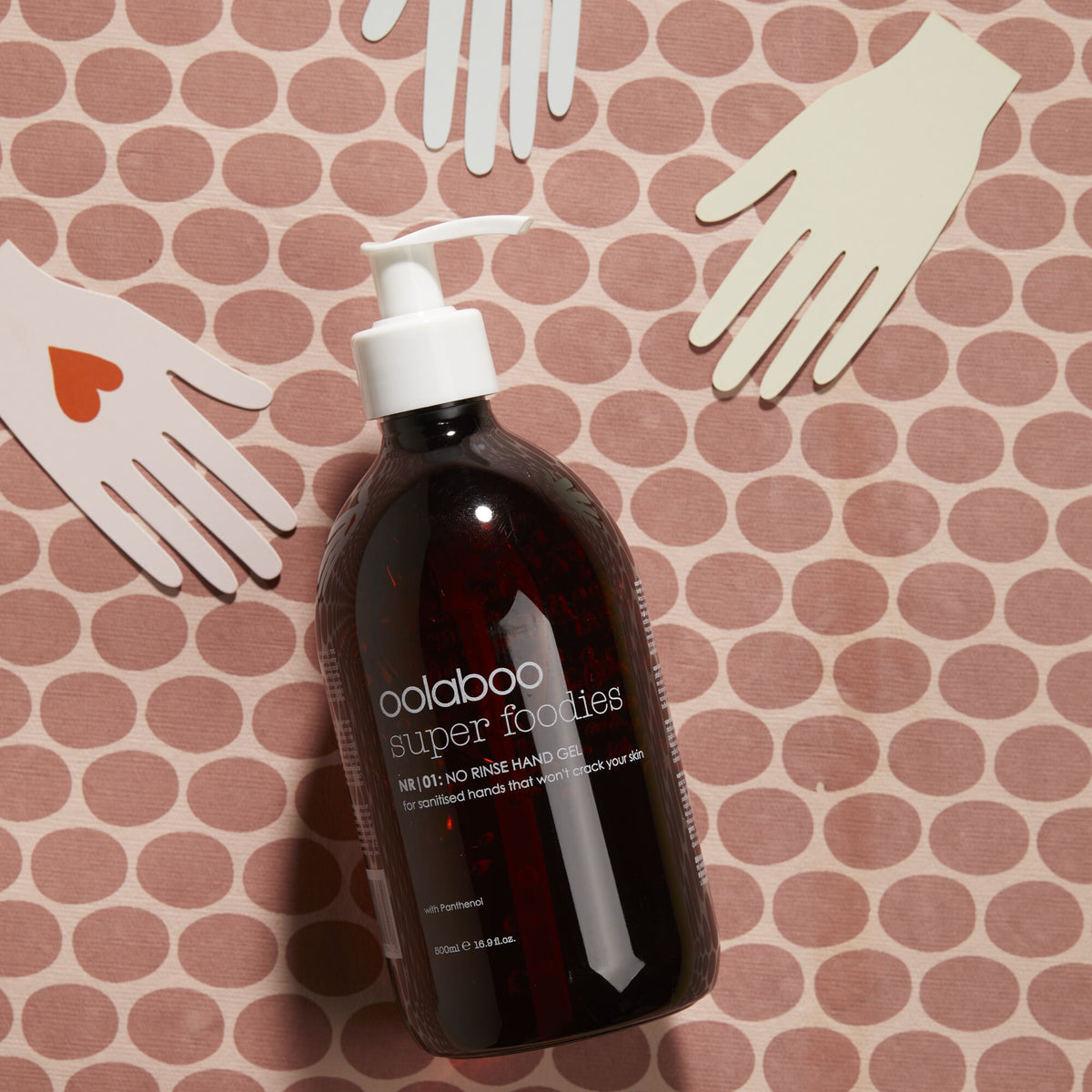 Oolaboo Super Foodies No Rinse Hand Gel entre manos de papel