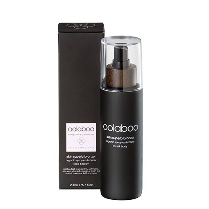 Oolaboo Skin Superb Organic Spray-on Bronzer 200ml frasco con caja