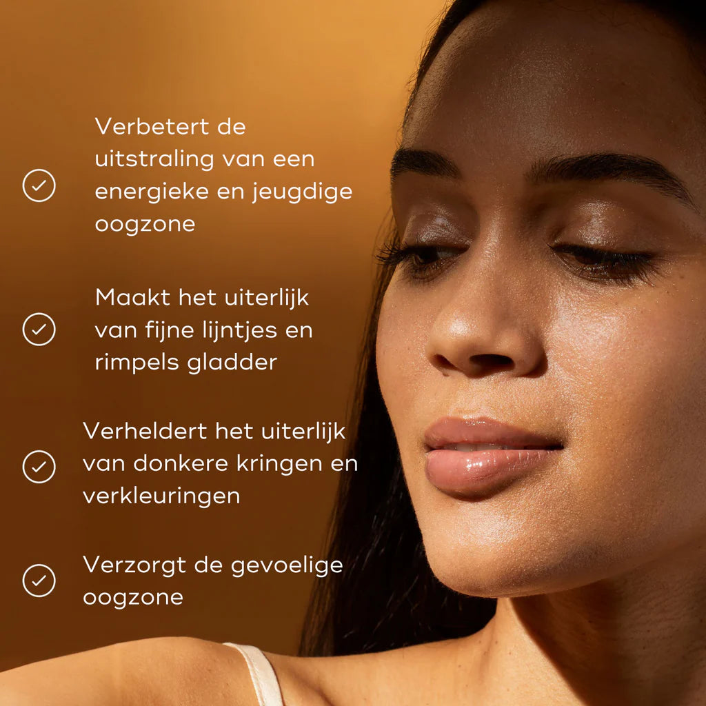 Medik8 C-Tetra Eye 7ml modelo con beneficios para el contorno de ojos