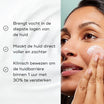 Medik8 Total Moisture Daily Facial Cream modelo con beneficios