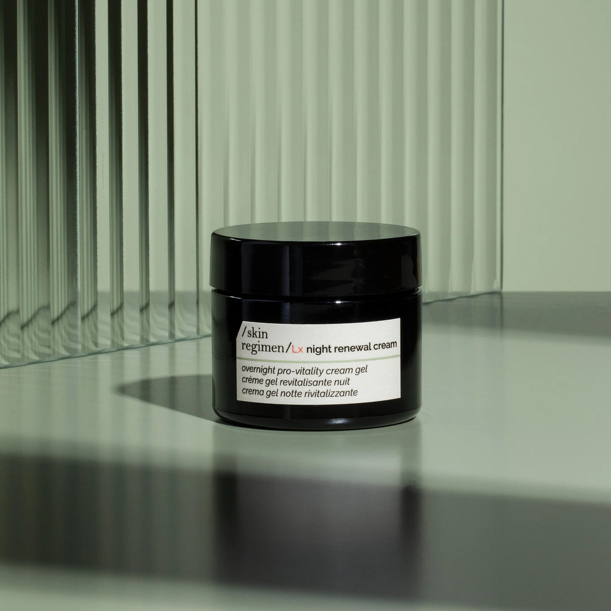 Comfort Zone Skin Regimen Lx Night Renewal Cream ambiente